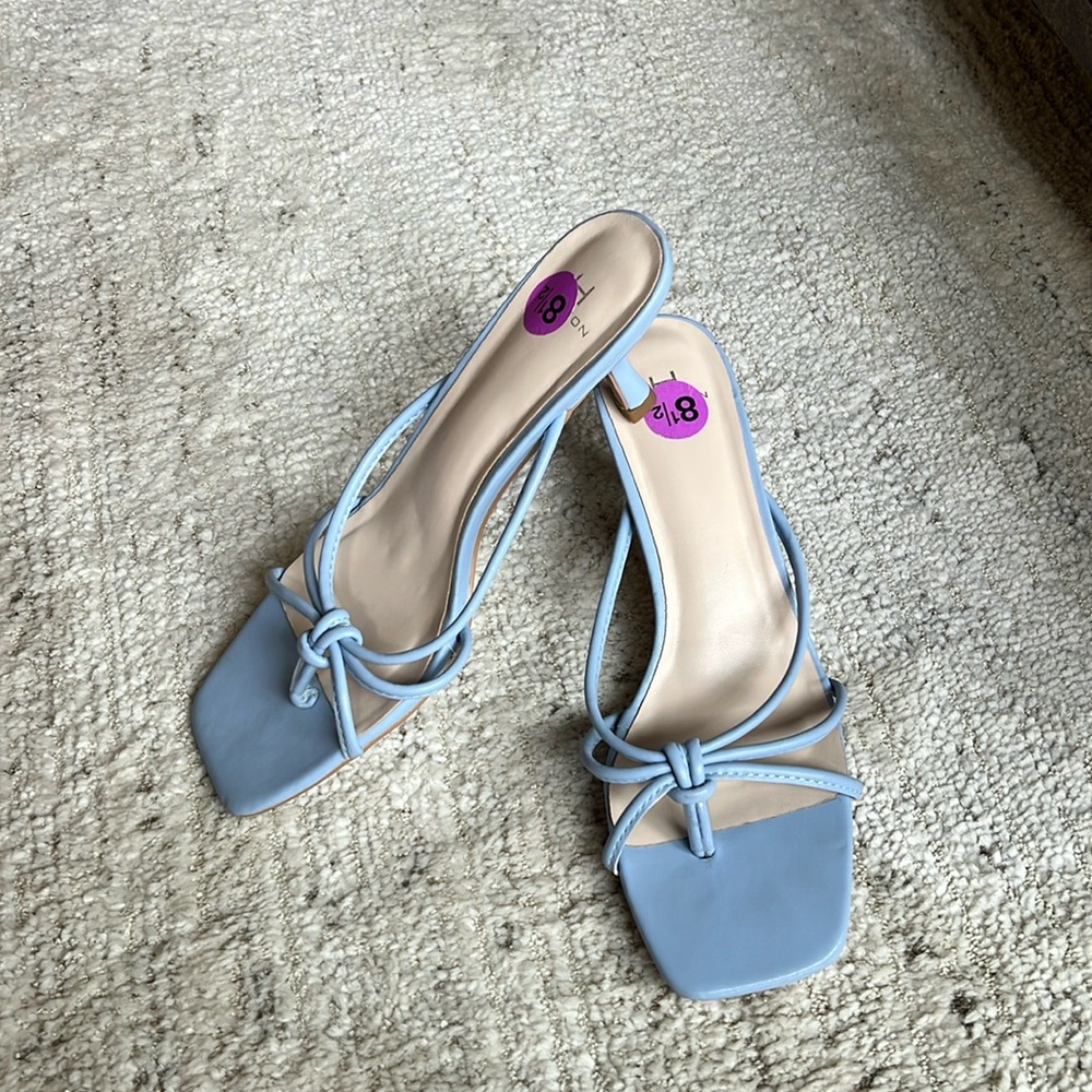 Halston Heritage Blue Heels with Modern Design
